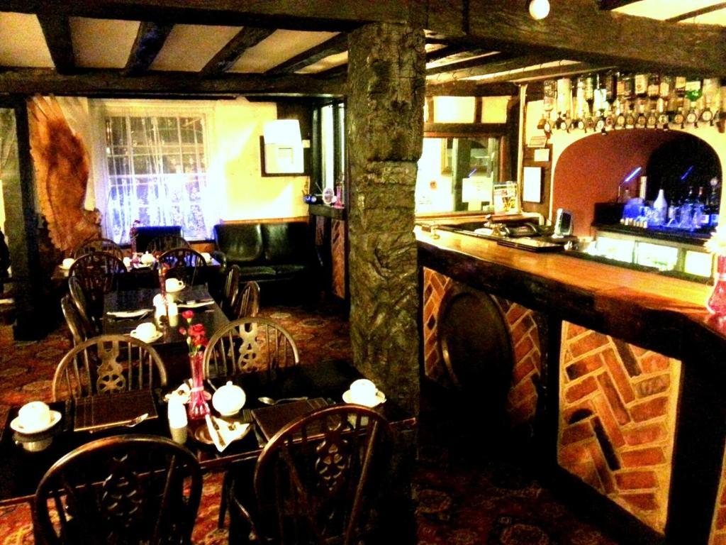 Riverside Hotel 콜체스터 외부 사진