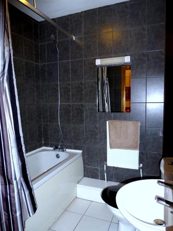 Riverside Hotel 콜체스터 객실 사진